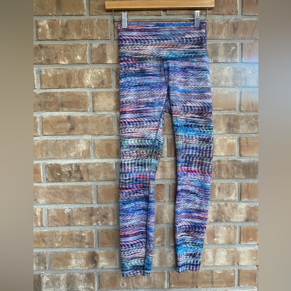 Lululemon Wunder Train High-Rise Tight 25" in Digital Oasis White Multi - Size 4 - Picture 9 of 9